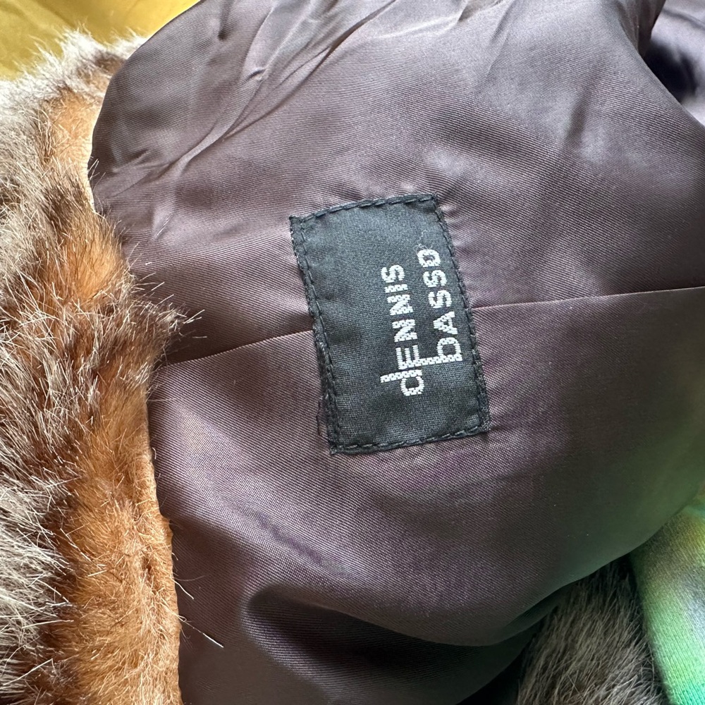 Dennis basso fur coat - Picture 4 of 5
